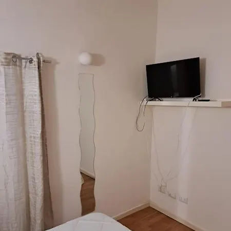 La Mansarda Di Ale Lägenhet *